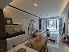 鲁商金茂观海印象正规高性价比 看着舒心 住着放心 看房方便