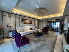 降了 铜锣湾自住精装大平层,直降50个,楼下就是地铁盒马