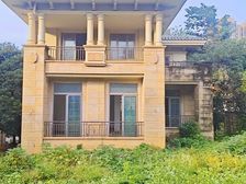 玫瑰园大独栋大花园诚售 二线临湖 交通配套齐全 生活方便