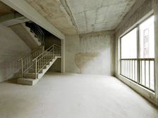 千灯湖叠墅 楼龄新 满两年 税费少位置安静 南向