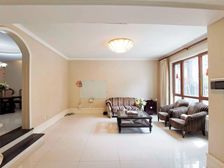 产权清晰 带电梯 得房率高 低容积 医疗配套成熟 精装好房