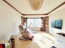 逸城山色 顶层复式 豪华装修 带八十平露台