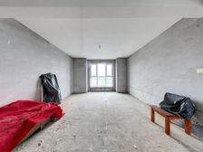 地铁三号线,通透大三居,双阳面卧室,次房,诚售!