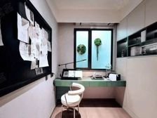 现房 清盘折扣 中间楼层 精装交付 天虹龙湖旁 近地铁