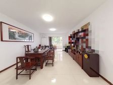 不临街.毛坯房.明厨明卫通厅通卧方正两梯两户公摊小