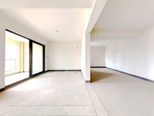 复地东湖国际五六期配套齐全只有契税无遮挡靠谱急售