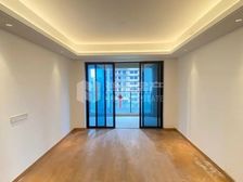 28中学区 价格可以谈带中央空调 地暖 4号线 鱼尾洲公园