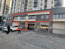 天塌了!主干道旁特价5300一平30米面宽商铺办公!!!