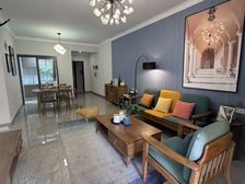 盛景苑 3室2厅2卫 精装修 12.8万元 81平米