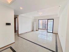 梦想之家 全新未住精装5房 拒绝虚假 有车位 华润万象华府