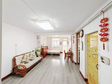 保真,黄金3楼,108万,2是1厅,仅靠大明湖,急售。