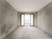 经开区南天金源端户毛坯大三房 采光视野无遮挡