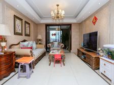 中间楼层,精装修,位置安静,楼层佳,采光视野都很好