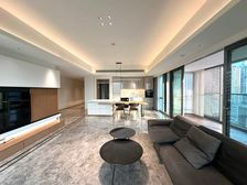 朝天门 来福士广场 精装大三房 640万拧包入住