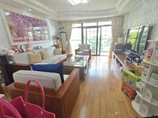 老房东单独委托 置换急售 楼层好 近地铁 配置设施齐全