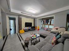 急售 精装修拎包入住 超大使用面积 高性价比 莱电咨询