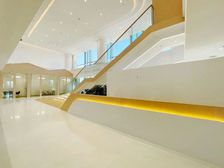 宝安中心 前海人寿中心整层2000平 看海景 总部之选