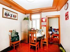 万寿新村青浦 3室1厅1卫 简装修 185万元