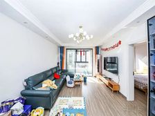 低密度小区,东上海一期,车位充足,近18号线近360商业。