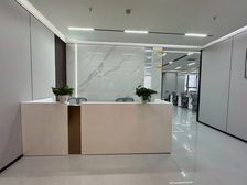 保利新出甲级写字楼 24空调 年底清盘价格优惠 先