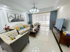 捡漏,世茂豪装4房,出门地铁口。自住百万装修,好楼层好价格