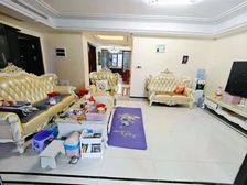 蓝光雍锦半岛 南北通透,采光好 装修好,环镜优美 近地铁 周边匹套完善,,出行方便