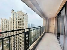 紫阳大道 出门即地铁口 可看湖景 全新装修未入住 房东诚售!