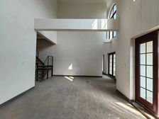 一生一幢 融创法式庄园独栋 一线临湖 花园两亩地 可实地看房