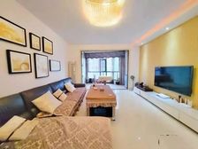 满五省个税 观山湖龙吉苑 精装修三房 干净清爽 近地铁 收藏