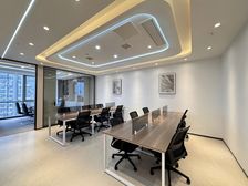 出售 万达百平户型 带装修出售 自用投资两不误