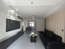 大庆路荣景园电梯房精装三居室南北通透老证送储间