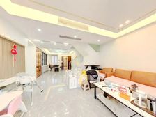 星河丹堤N区,复式大平层,精装4房,拎包入住,带车位!