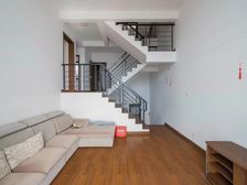 怡康花园 5室2厅2卫 精装修 238万元