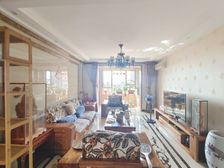 急售 大三居送双露台 带车位下房 全天采光 拎包入住