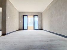 渝北区 协信天骄公园B区 三房 138万