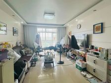 真实出售,3房2卫,看中价格可谈,出门亭林街,急出