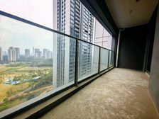 江北嘴公园里 南北通透 好房 满二 交通便捷