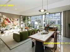 (出门轻轨商圈,精装三房大平层)来电送全屋家具家电