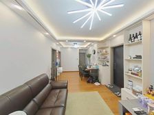 金沁苑 精装好房 商品住宅 双南全明 交通便捷 近地铁