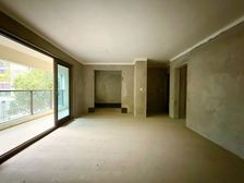 国庆 ,公园门口的板式洋房,一梯二户,门口轻轨10号线