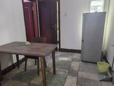 渝中上清寺 美专校街 两室一厅 简单装修 29年可用