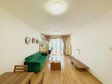 万达帝景苑 双卫生间 正规商品房 满二 出行方便 购物方便