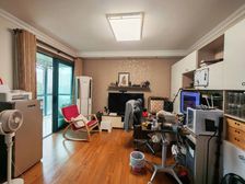 御桥 正规商品房 房东自住 装修好 刚需两居 满五