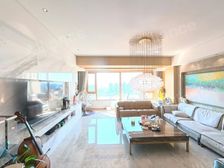 外滩江景大平层,东边套,豪装300万带双车位