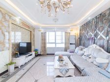 聚荣嘉园 3室2厅 精装修