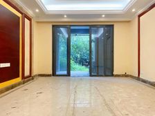 照母山 带花园的洋房 带2层地下室 前后花园 带地暖