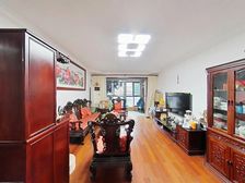 新上 近地铁 飞机户型三房 带产权车位 金色中环地带