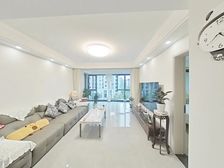 天房美瑜兰庭 地铁口南北通透四居 精装拎包入住,湿地公园旁。