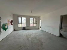 天鹅堡4室电梯洋房毛坯房随意装修小区环境好南北通透