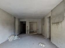 望泳池 美林轩逸时光 毛坯5房 高层 方正户型